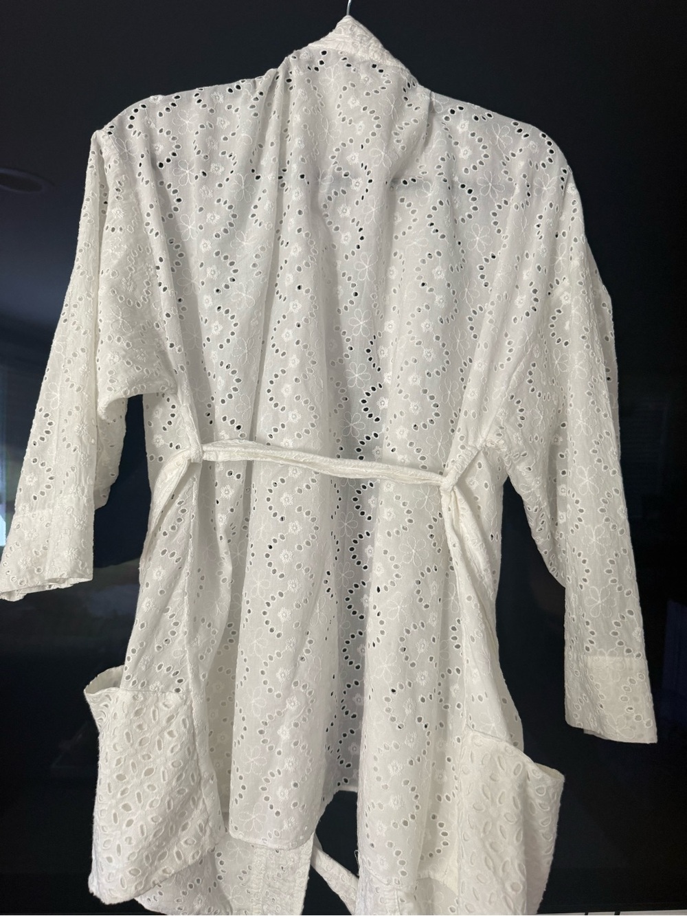 Zara White Eyelet Tie-Waist Swim Coverup Kimono